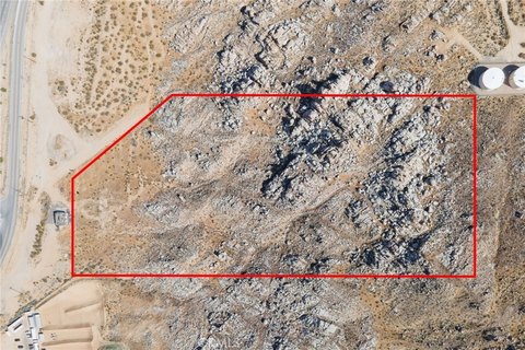 Prime Freeway Development Opportunity