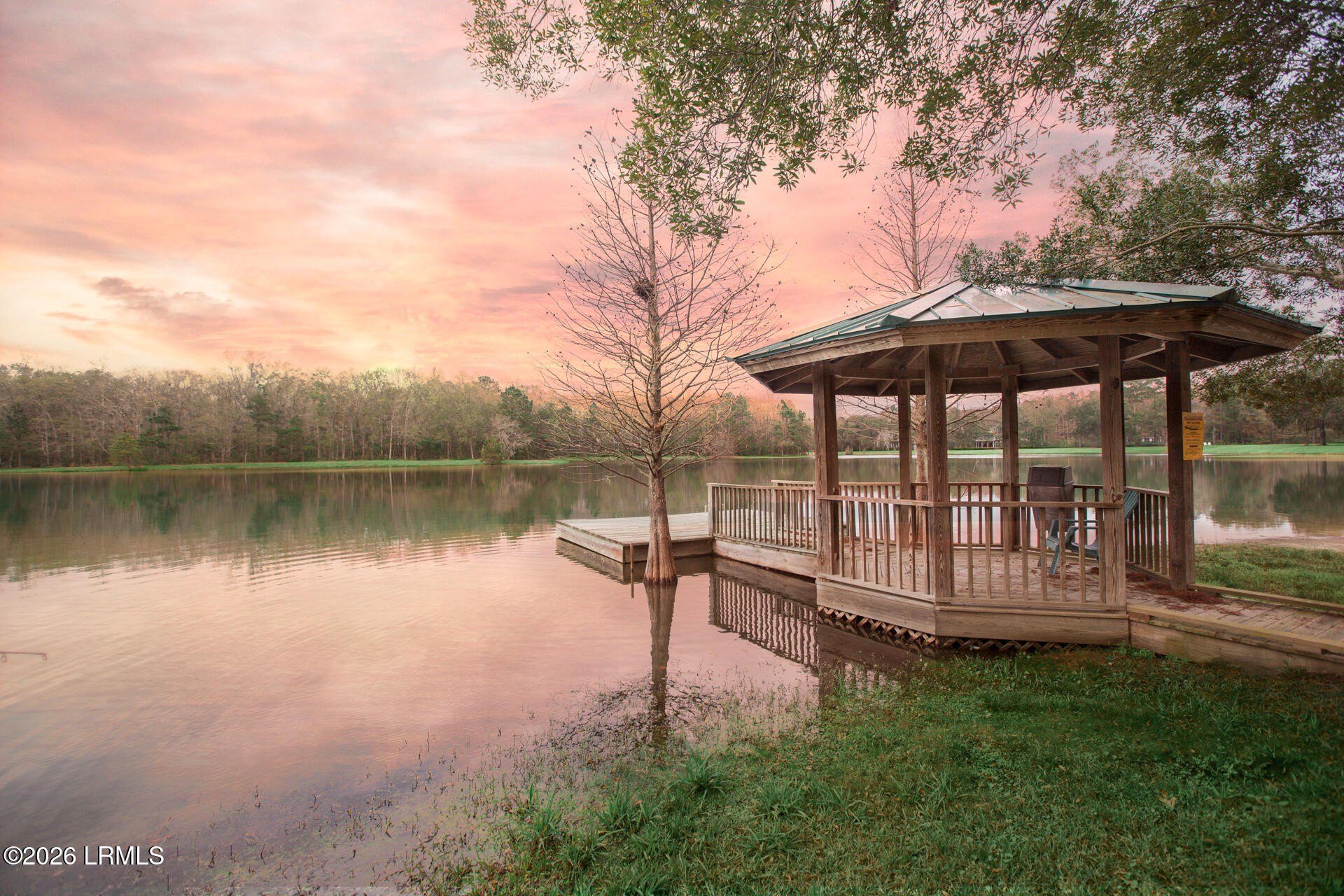 Marshfront Homesite in Gated Community