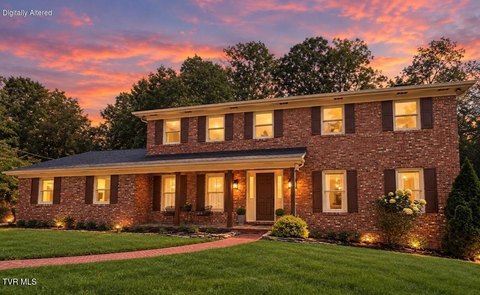 Renovated Duplex with Guest Suite