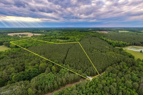 Land, Crewe, VA
