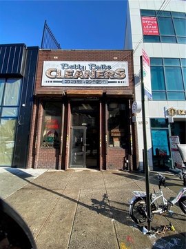 Brooklyn Commercial Property with Business