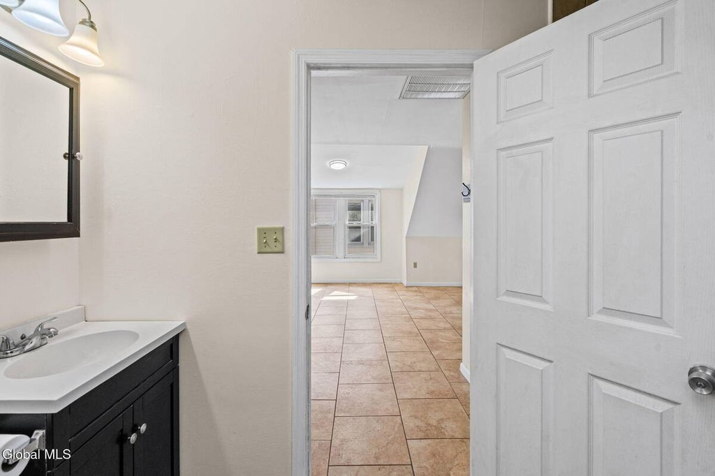 Picture 27