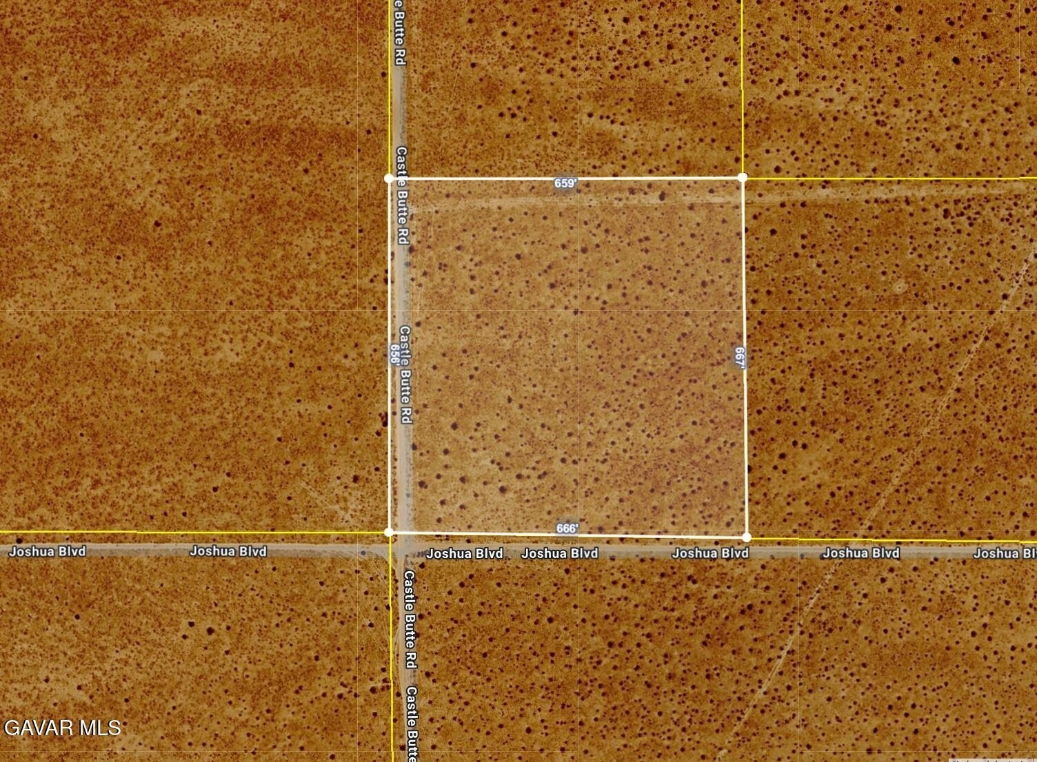 Corner Lot Land in Edwards