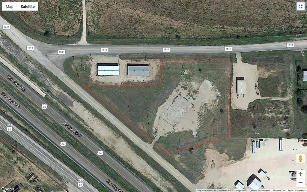 Unfenced Land Off Hwy 84