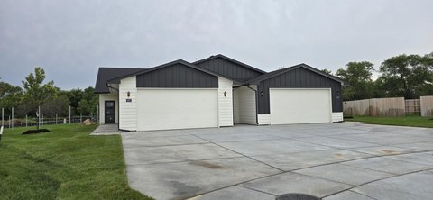 Goddard Duplex with Modern Features