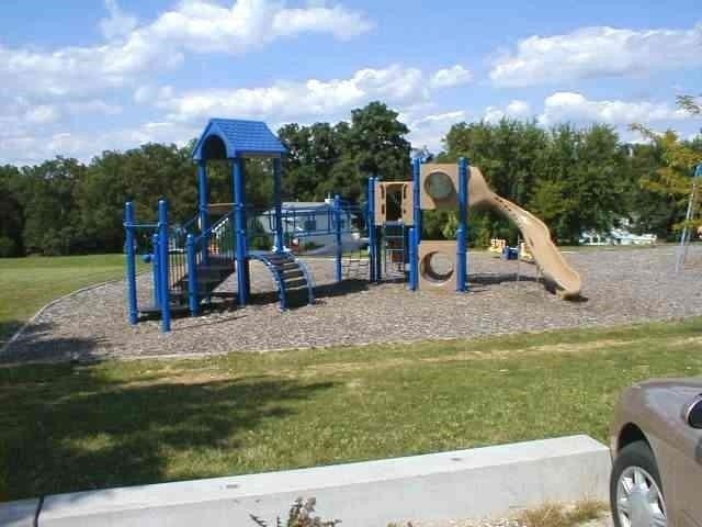 Picture 4