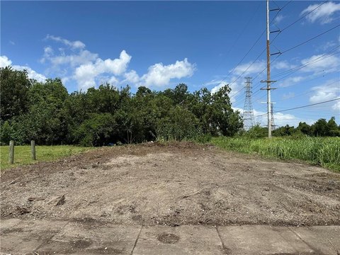 Land, New Orleans, LA