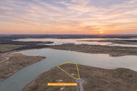 Waterfront Homesite in Gated Community