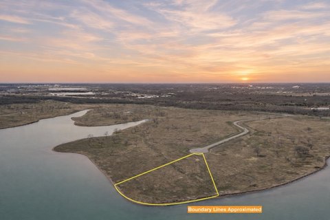 Waterfront Homesite in Gated Community
