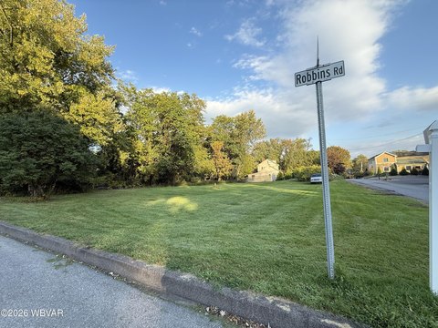 Land, Montoursville, PA