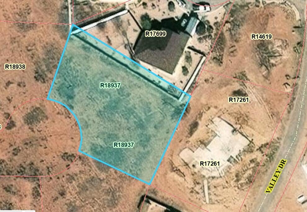 Land in Developing Grants Neighborhood