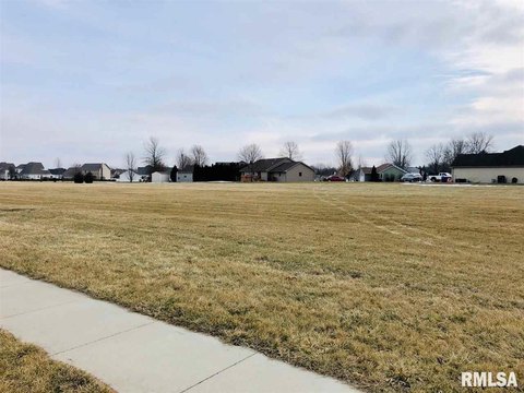 Residential Land in Elmwood
