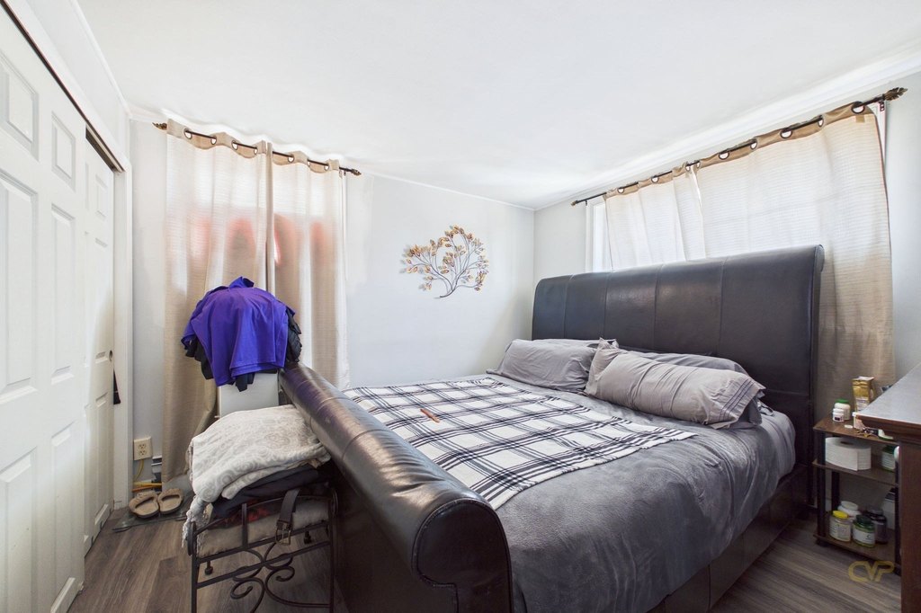 Picture 30