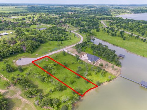 Dockable Lakefront Homesite