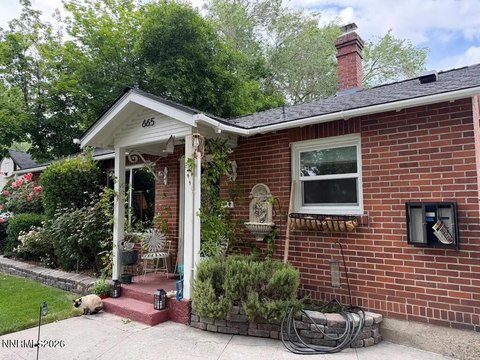 Charming Multifamily Property in Reno