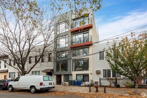 Williamsburg Multifamily Investment Opportunity