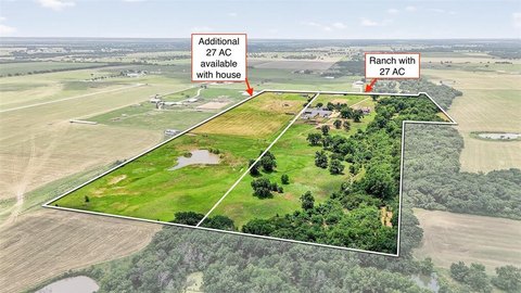 Turnkey Horse Property in Collinsville