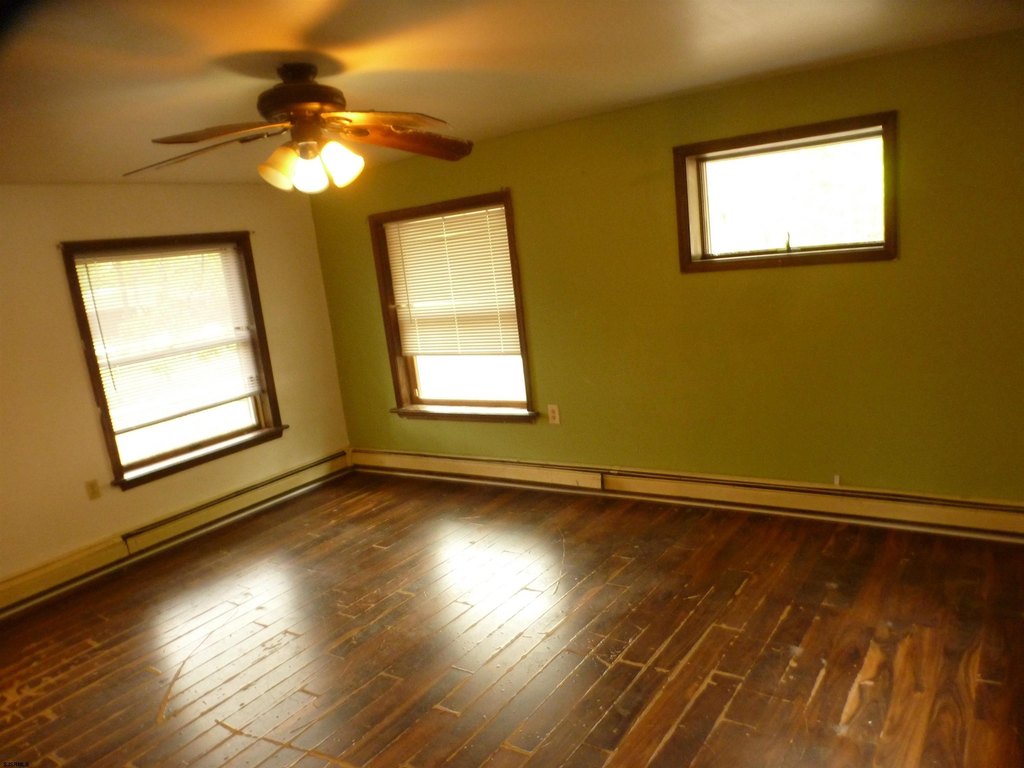 Picture 12