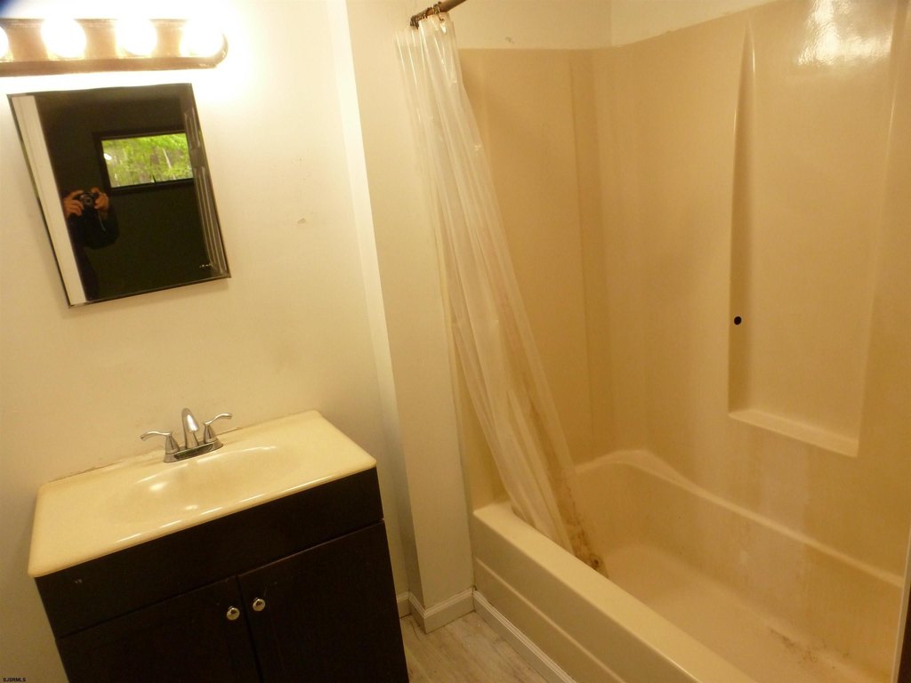 Picture 10