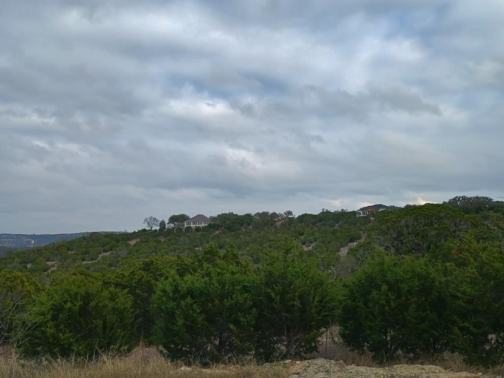 Secluded Land with Breathtaking Views