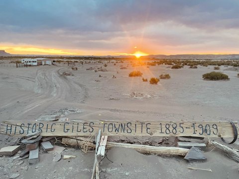 Caineville Land with Water Access