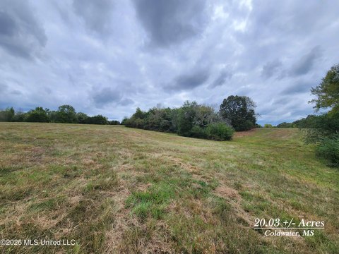 Land, Coldwater, MS