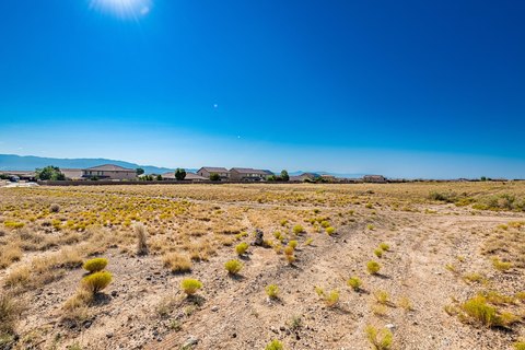 Land, Albuquerque, NM