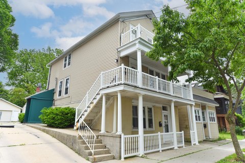 Three-Unit Triplex with Parking