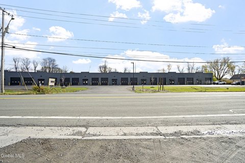 Modern Flex Units For Rent