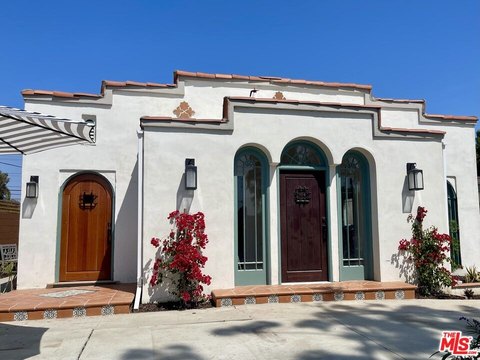 Brookside/Hancock Park Duplex Opportunity