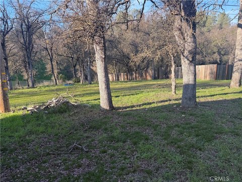 Residential Lot in Clearlake, CA