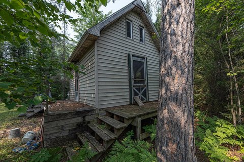 Secluded Hunting Land Near Three Lakes