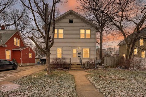 Kalamazoo Duplex: Vacant Opportunity