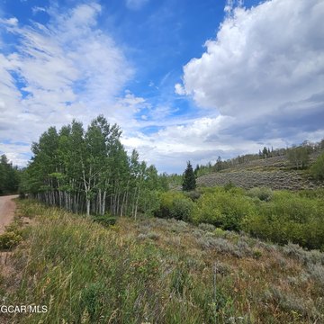 LAND - Kremmling, CO
