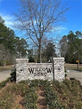 Land, Madisonville, LA