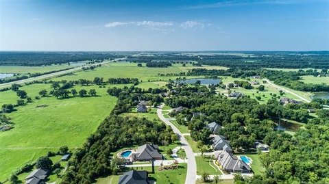 Land in Philmoor Estates