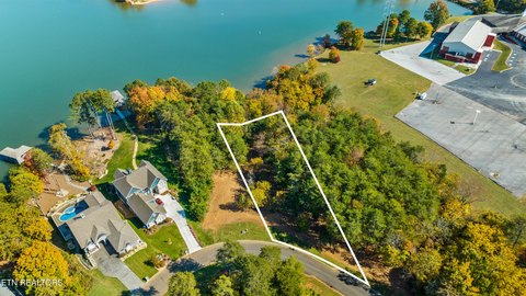 Lakefront Homesite in Legacy Shores