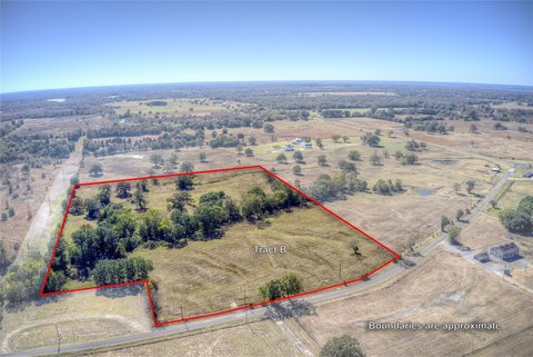 Fenced Recreational Hobby Farm Land