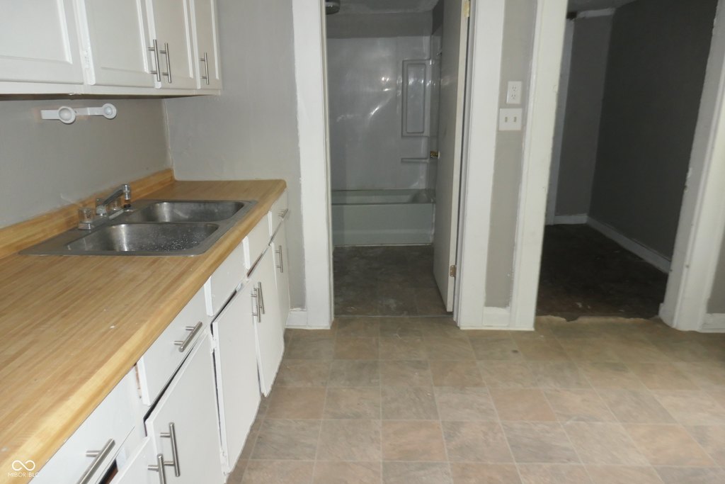Picture 9