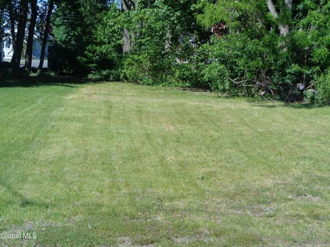 Land in Rotterdam, NY