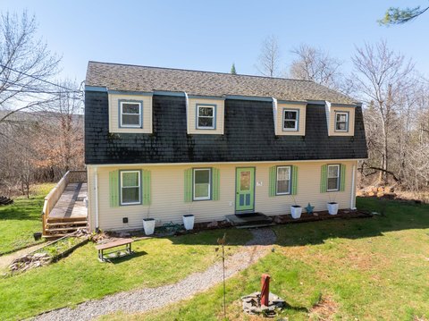 Income-Producing Property on 5 Acres