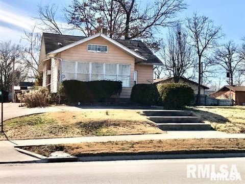 Corner Lot Near Interstate