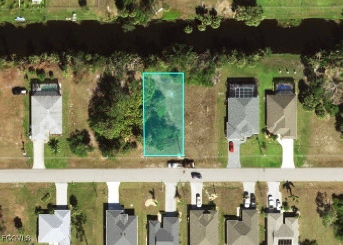 Waterfront Lot in Rotonda West