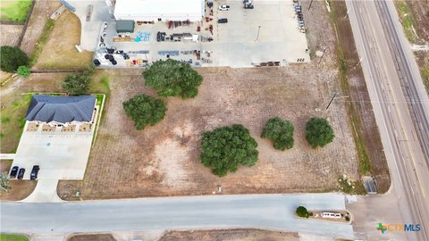 Cuero, TX Commercial Land