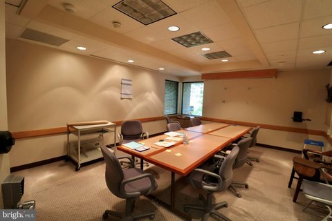 Reston Office Unit For Sale