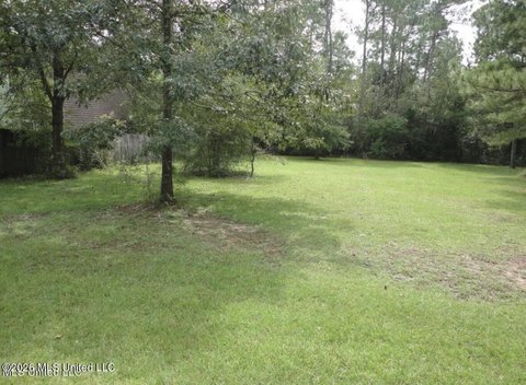 Land, Gautier, MS