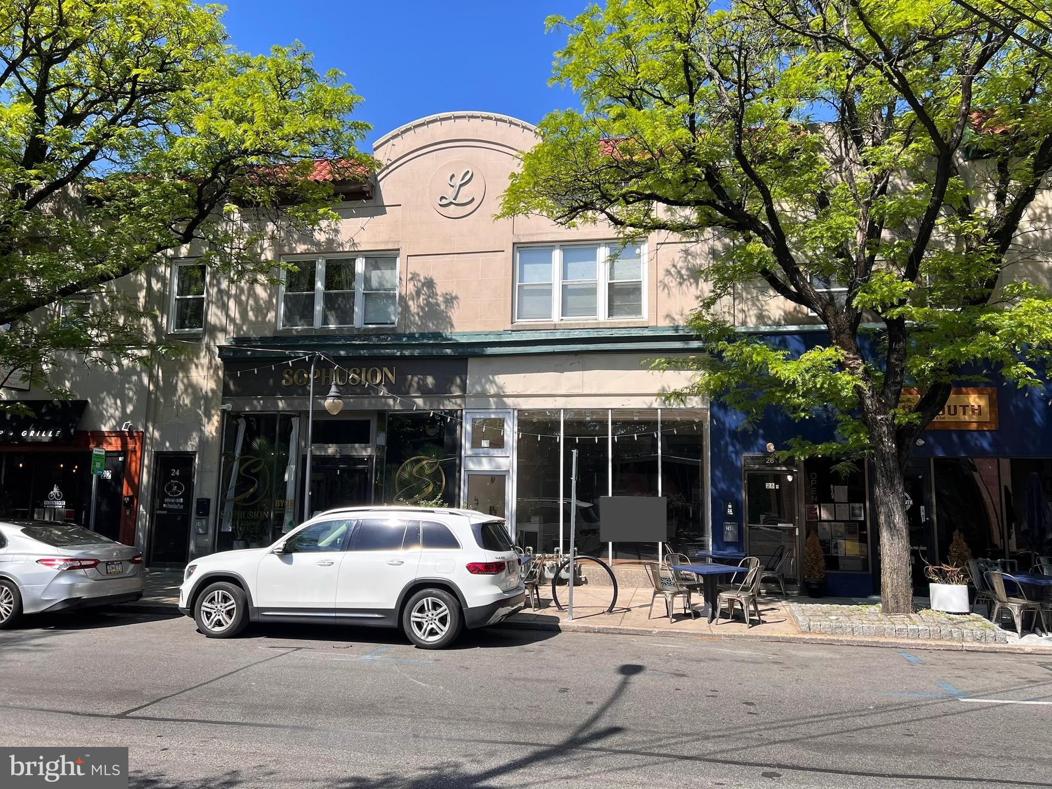 Prime Retail Space in Lansdowne