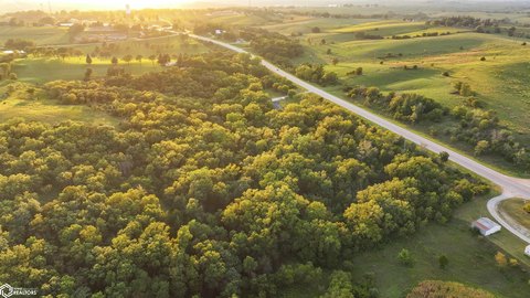 Land, Guthrie Center, IA