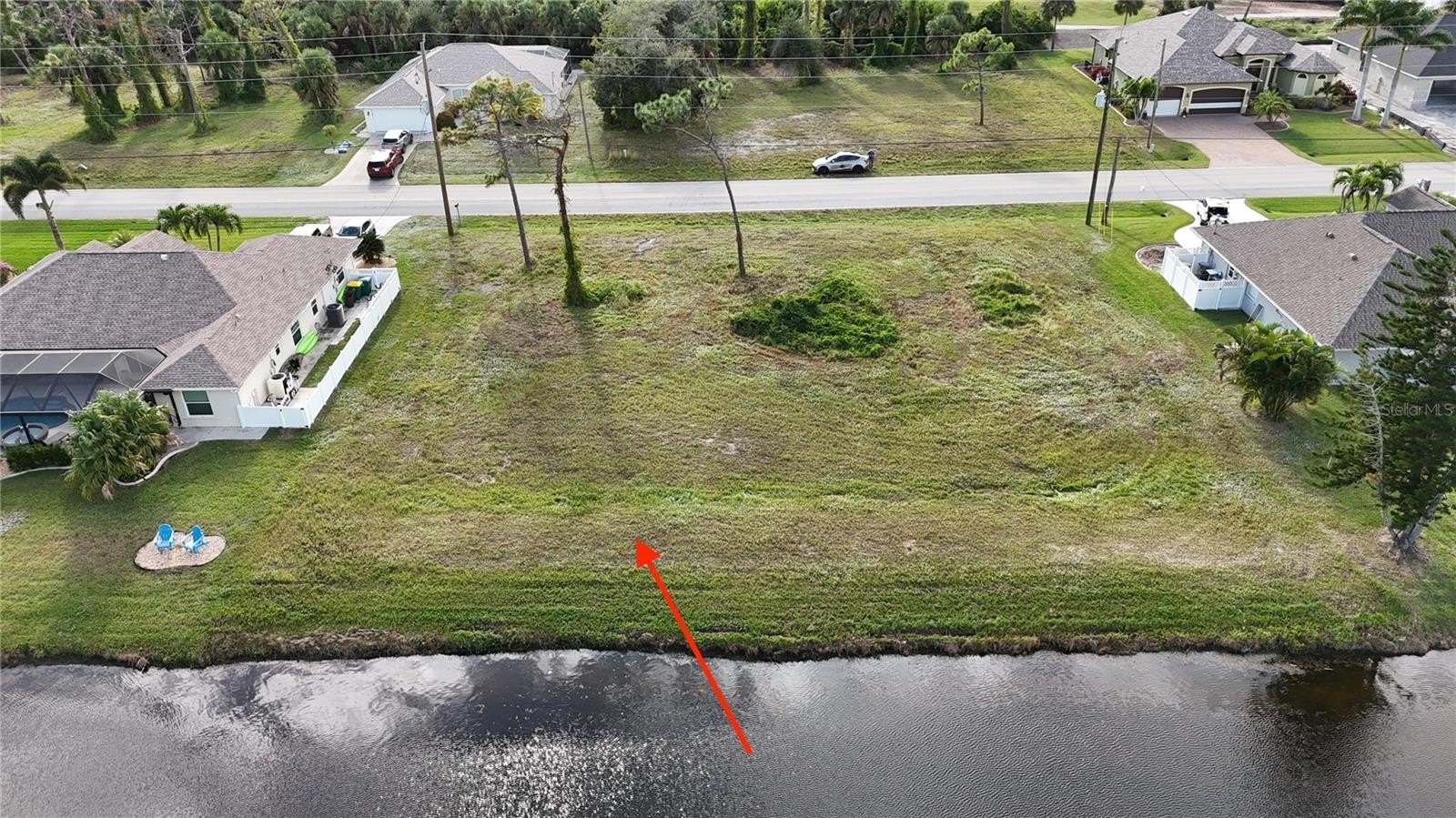 Canal-Front Land in Rotonda West