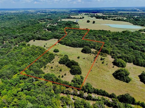 13 Acres Near Bois D Arc